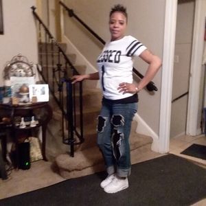 Meet your Posher, Patrice